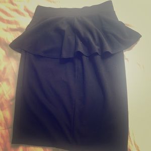 Black peplum cotton skirt size small